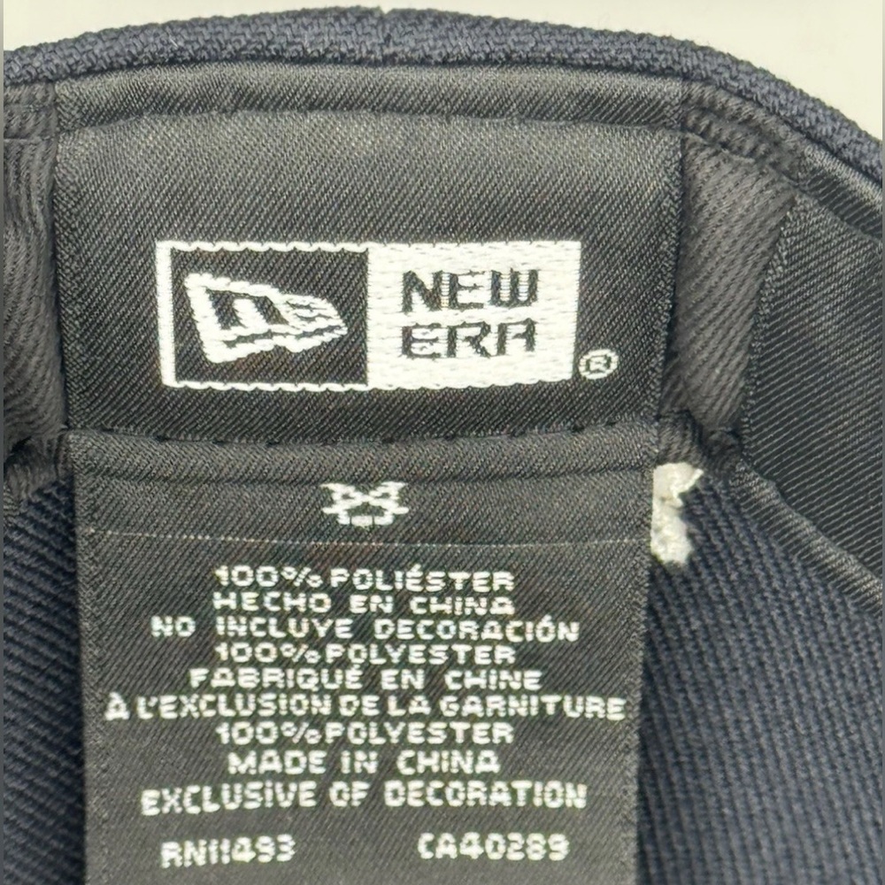 Yankee’s Size 8- New Era 59Fifty (5950) x Bad Bunny x FRSH Company ‘Nuevayol’ 🔥 - Picture 6 of 7